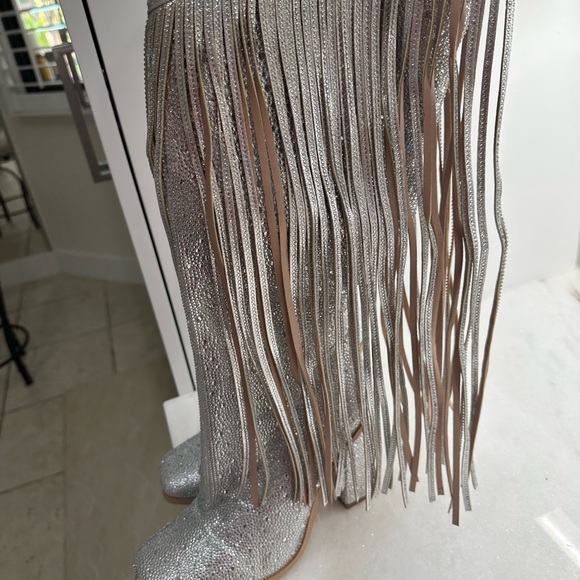 Beautiful swarkowski over the calf boots 4 inch heel 91/2 wide - Picture 9 of 15